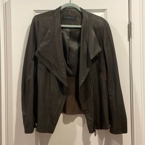Elie Tahari Pemplum leather jacket/size M